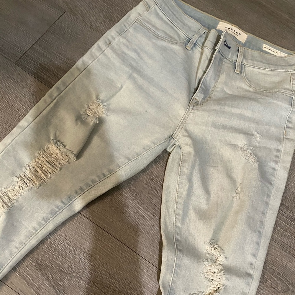 Jeans - Picture 4 of 4